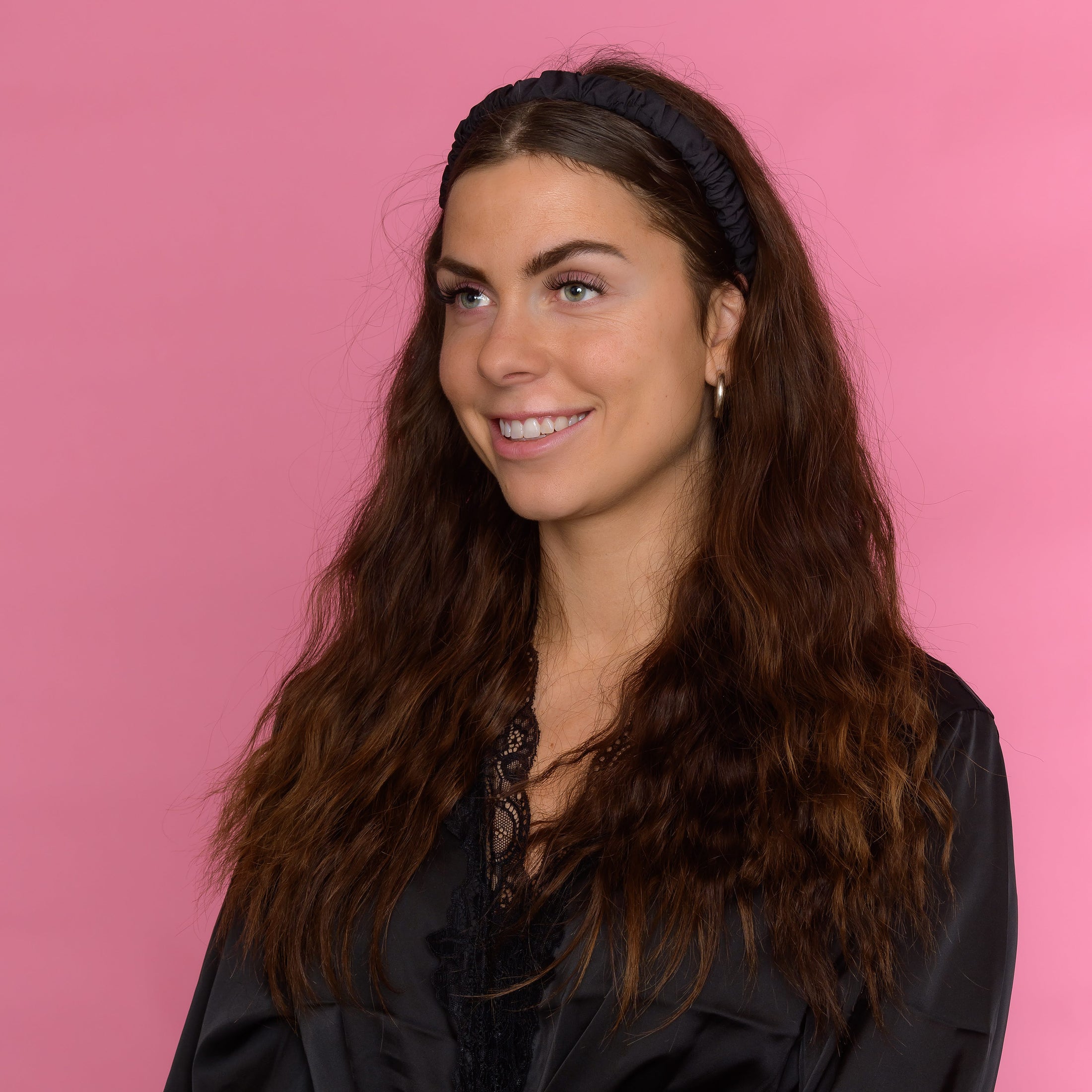 Lea Hårbøjle -  Sort